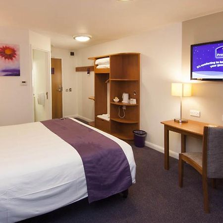 Premier Inn Norwich - Broadlands Park Thorpe St Andrew Экстерьер фото